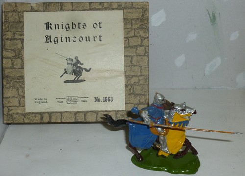 Britains boxed lead knights - britains,
