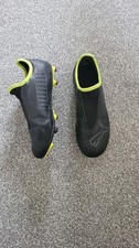 Football Shoes PUMA Size UK 2