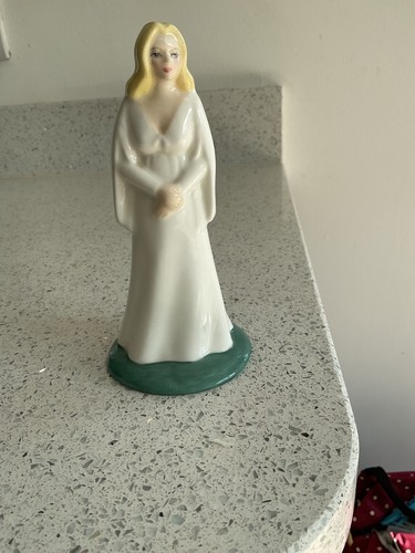 Royal doulton middle - royal, earth