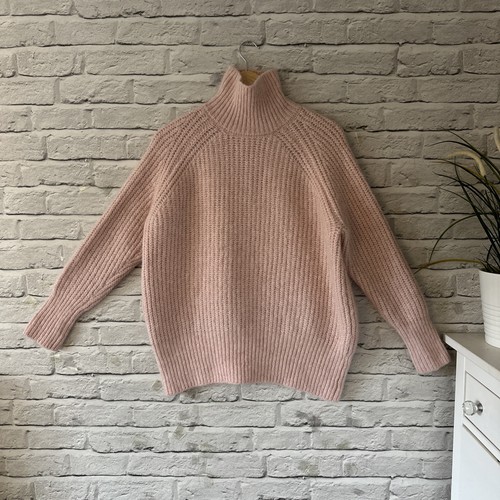 Pale pink chunky - pale, knit