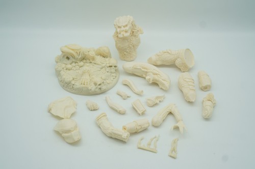 Alien predator resin model - alien,