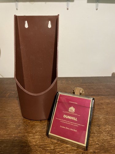 Collectors dunhill pub - dunhill,