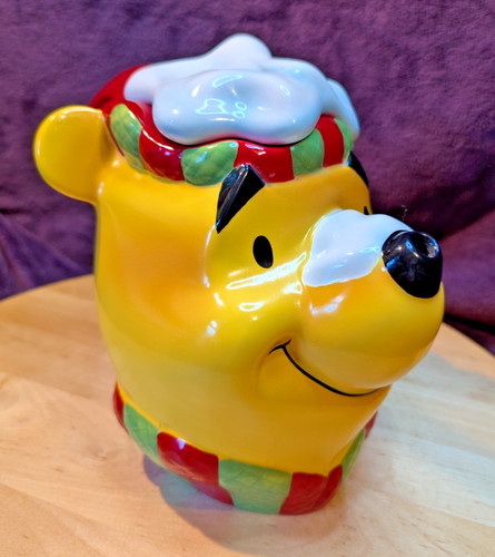 Disney character teapot pooh - character,
