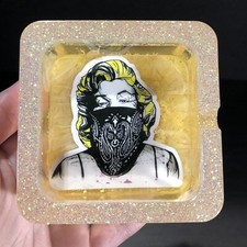 Gangster Marilyn Yellow And