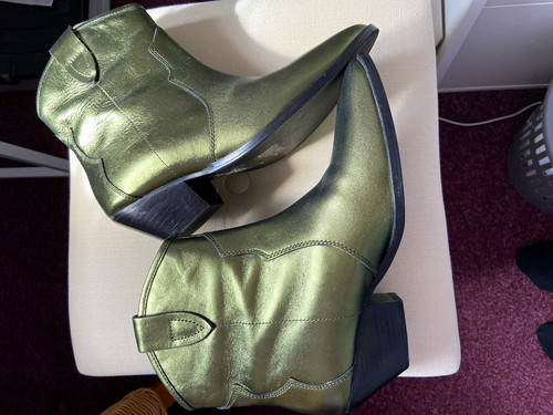 Oliver bonas green leather - oliver,