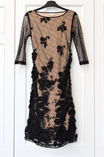 Gorgeous black lace cocktail - black,