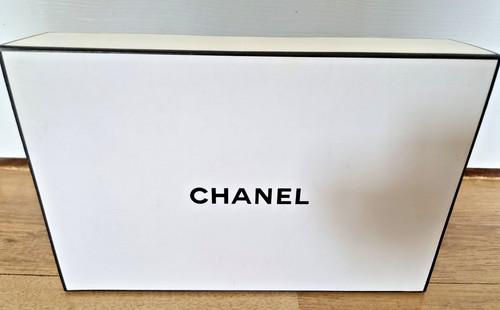 Authentic chanel empty gift - authentic,
