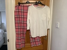 Ladies pyjamas set long top/bottom (TU WOMEN SAINSBURYS ) size 20