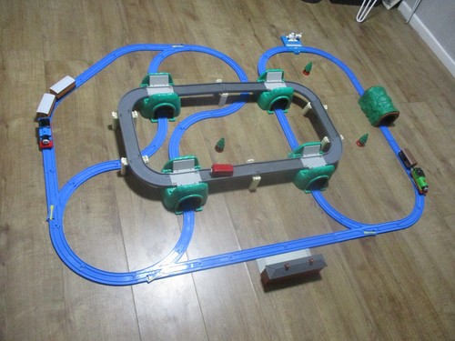Tomy trackmaster thomas the - tomy,
