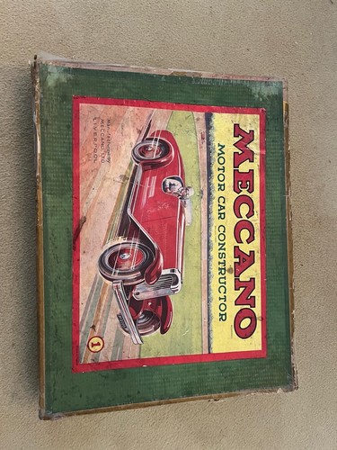 Meccano motor car - motor, constructor