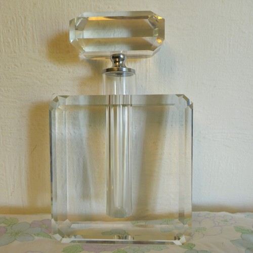 Very large solid - crystal, art