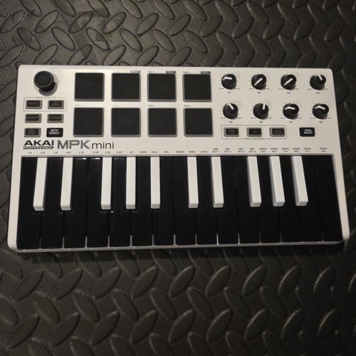 Faulty akai mpk mini midi - mpk,
