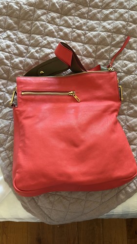 Authentic nwt chloe vanessa - authentic,