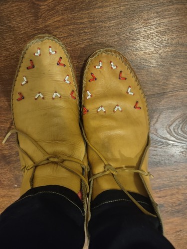 Quoddy size beaded moccasins - quoddy,