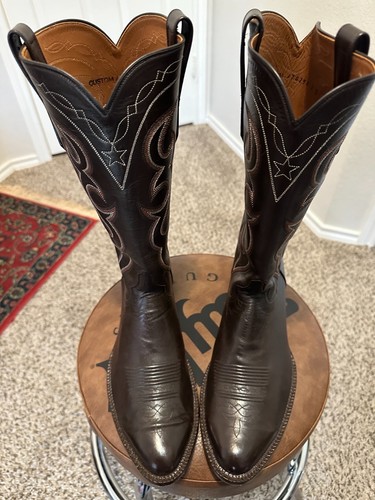 Hill custom boots model - custom,