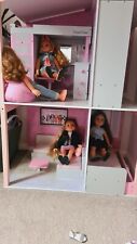 Designa /Designer Friends Dolls House, Dolls, Clothes, Furniture, Jewelry Bundle