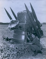 1982 RAPIER Air Missile