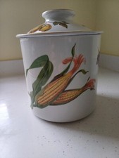 Royal Worcester Evesham Large