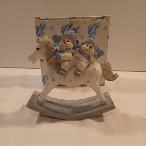 Snow buddies ride - ride, ‘em