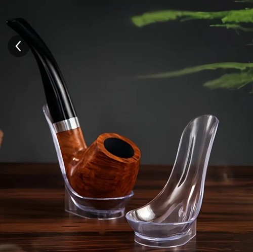 Transparent acrylic pipe rest