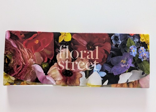 Floral street fragrance - floral,