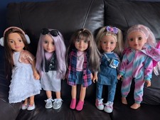Design a Friend 5 Dolls  Clothes and Accessories Bundle