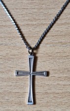 Vintage Crucifix Cross Pendant & Necklace Catholic Sterling Silver 925 7.26g