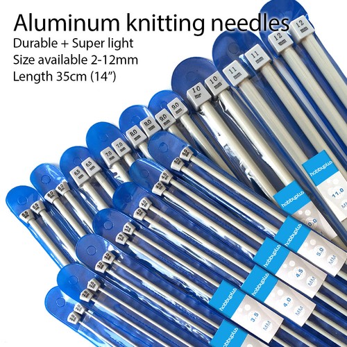 Pair aluminium knitting - a, of