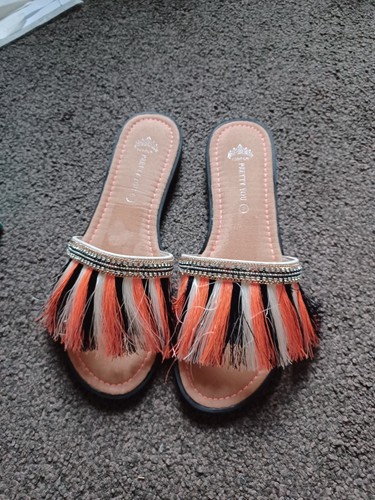 Fringed flat slider - flat,