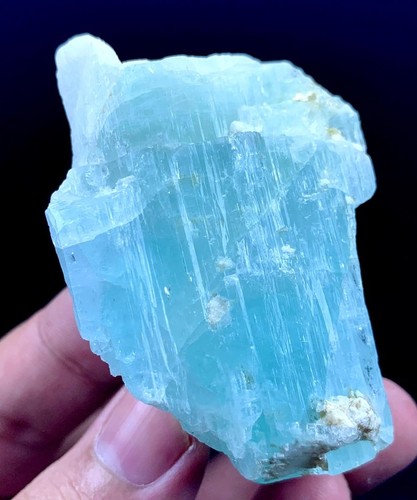 Natural sky blue aquamarine - blue,