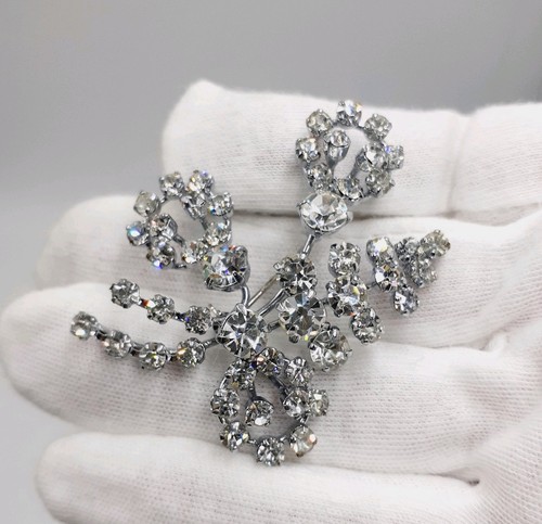 Vintage 1950s rhinestone - vintage,