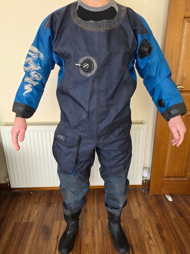 Scuba diving dry - dry, suit