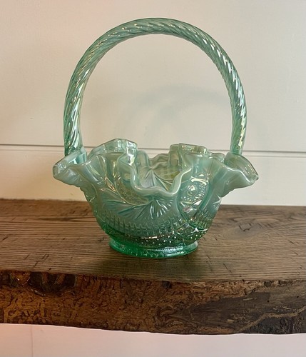 Fenton willow green opalescent - fenton-willow,
