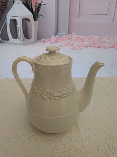 Vintage wedgewood queens ware - vintage,