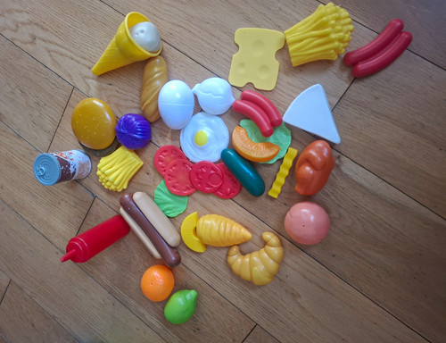 Plastic pretend play - plastic,