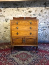 VINTAGE CHEST OF DRAWERS