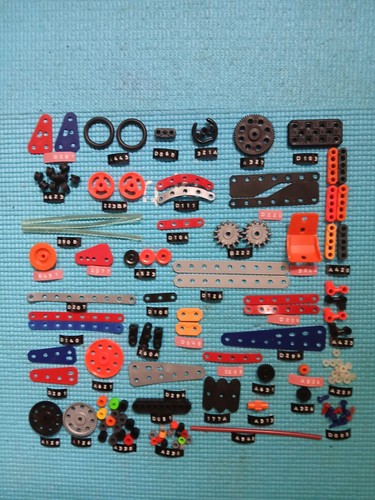 Meccano spares plastic parts - meccano,