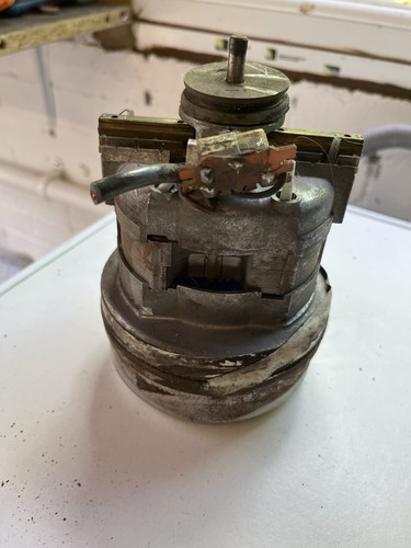 Electrolux vacuum cleaner - electrolux,
