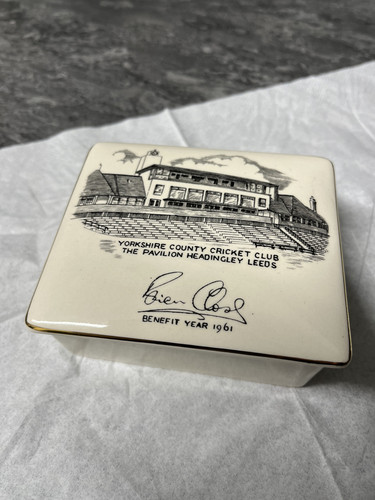 Vtg sandland ware cricket - sandland,