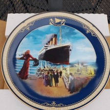  Bradford Exchange Titanic Plate On The Promenade ~ Queen Of The Ocean 1999