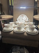 ROYAL ALBERT "MOSS ROSE" 21