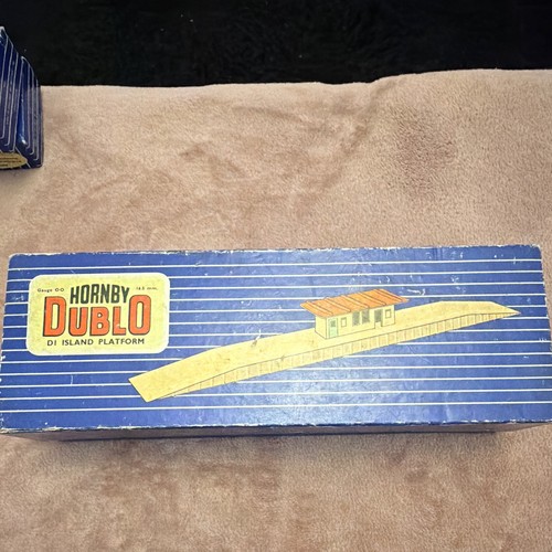 Vintage hornby dublo island - hornby,