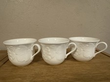 Wedgwood strawberry and - and, vine'