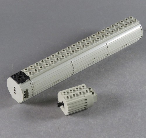 Lego battery box and motor - ®,