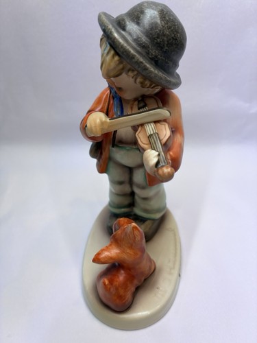 Goebel hummel style figurine - hummel,