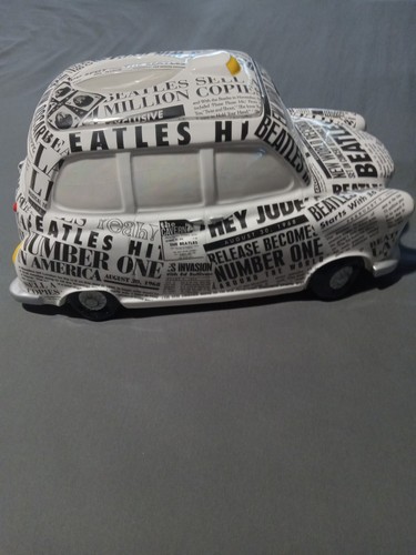 Beatles london cab - , newspaper