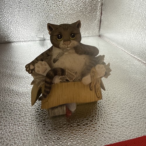 Comic curious cats - &,