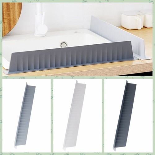 Water splash guard baffle - water,