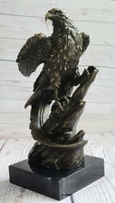 Statue Sculpture Eagle Bird