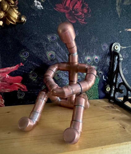 Handcrafted industrial sitting - industrial,